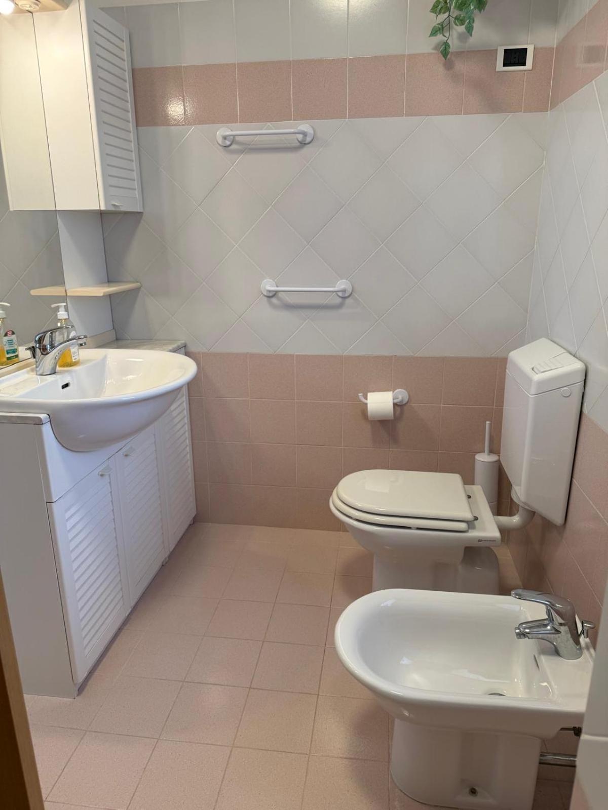Gracious Apartment Located In The Heart Of Lignano Λινιάνο Σαμπιαντόρο Εξωτερικό φωτογραφία