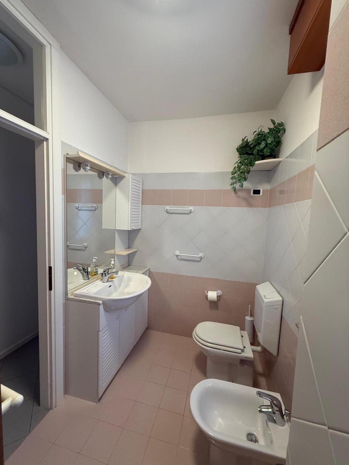 Gracious Apartment Located In The Heart Of Lignano Λινιάνο Σαμπιαντόρο Εξωτερικό φωτογραφία